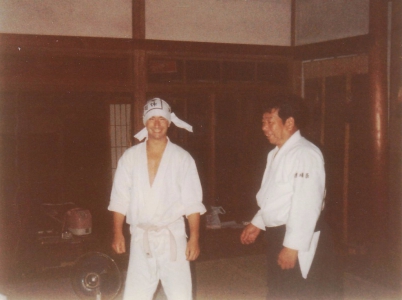 Saito Sensei tenugui useage Iwama 1984